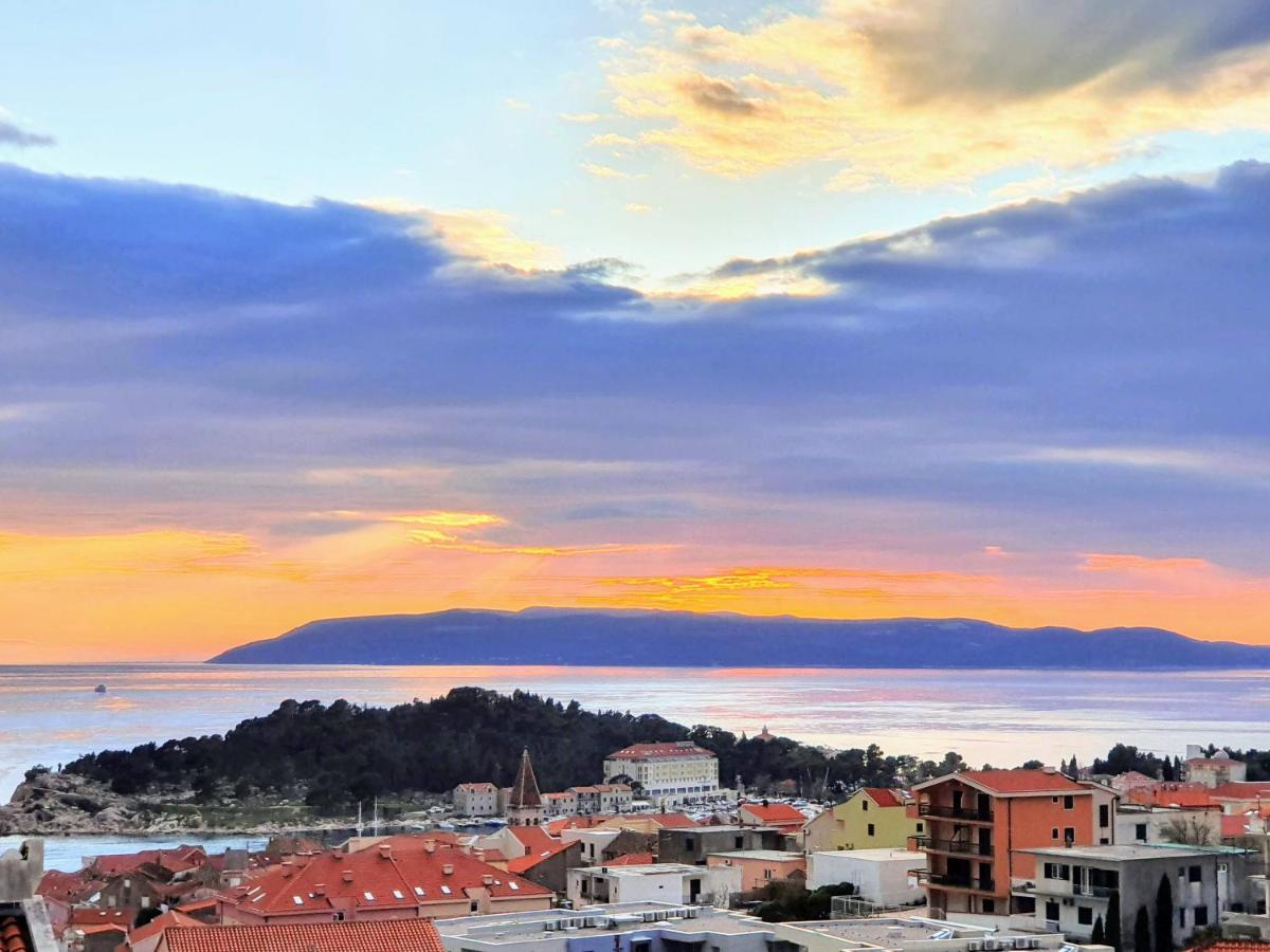 Stunning City View Apartment Makarska Exterior photo